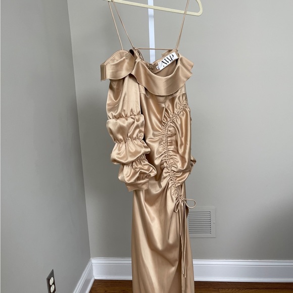 NWP DRESS - Picture 6 of 6